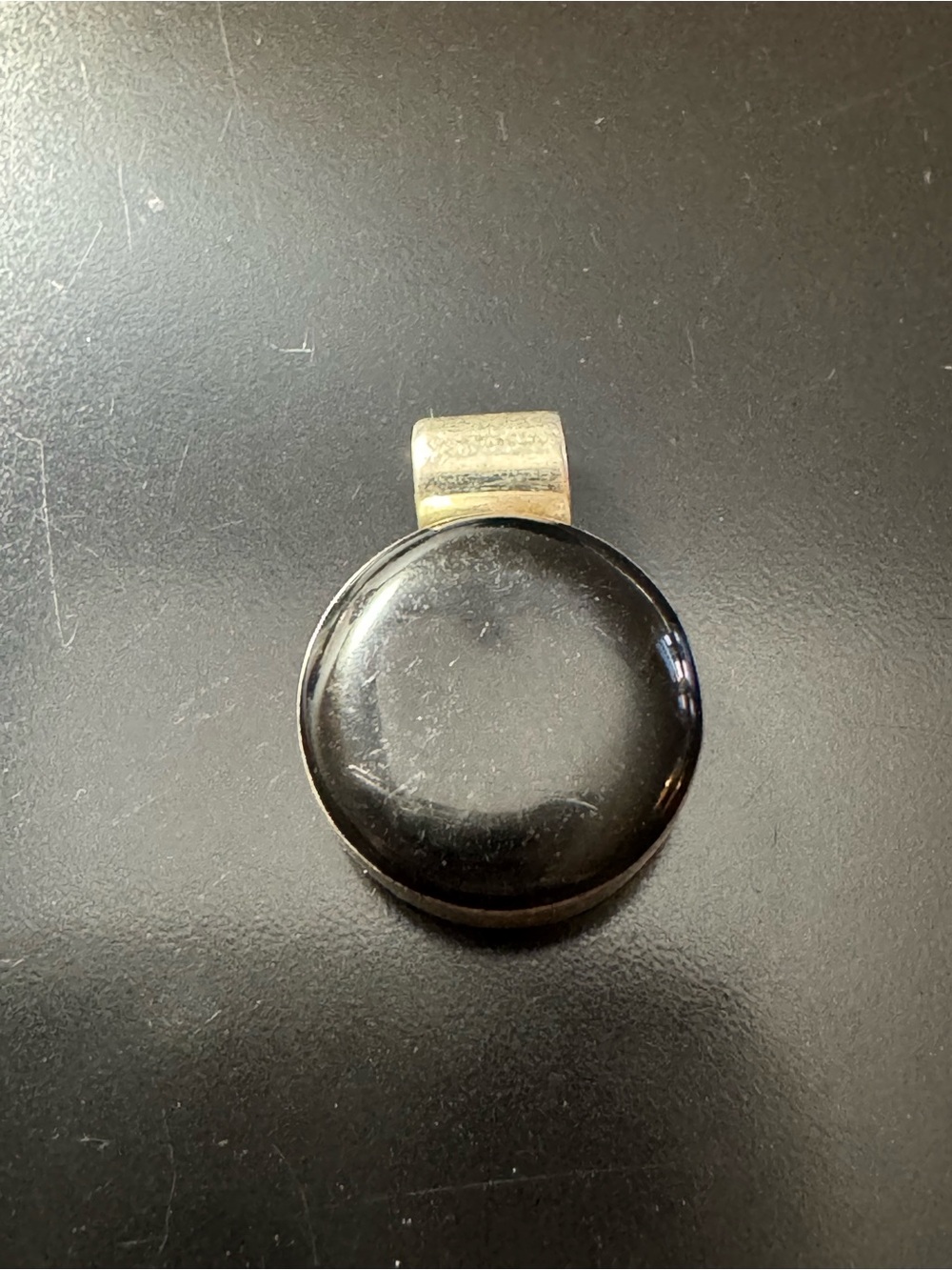 ATI Mexico Sterling Silver Onyx Stone Circle Pendant